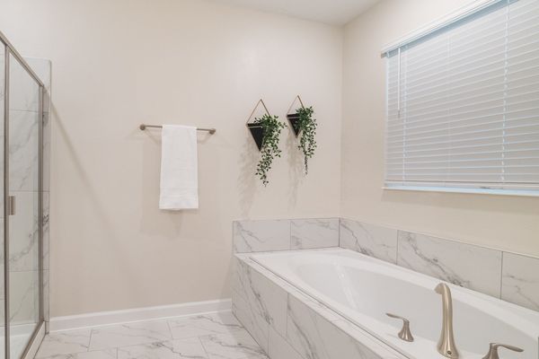 Master King Bathroom 1 (Angle)
Tub and Shower