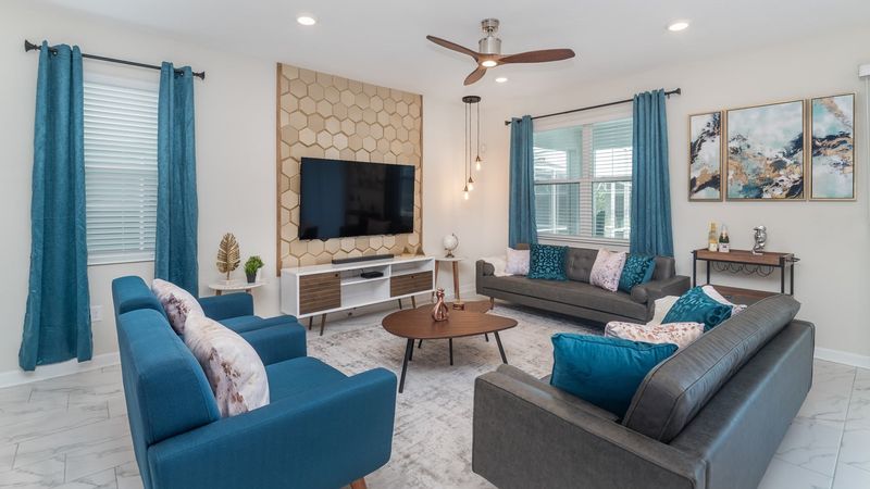 Living Room
70" Smart TV + Sound Bar