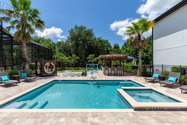 Have the vacation of a lifetime by staying at Valhalla Paradise