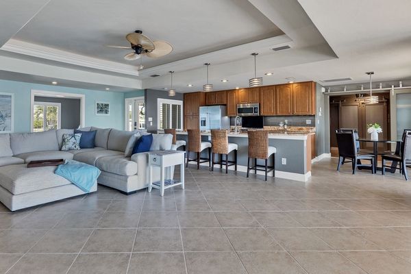 Open floor plan with living room/kitchen