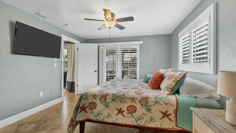 King Master bedroom- 50 inch TV