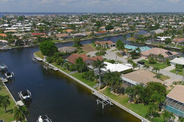 Canal (Boat lift not available)