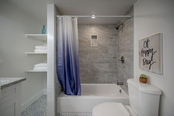 Bathroom 2 of 2