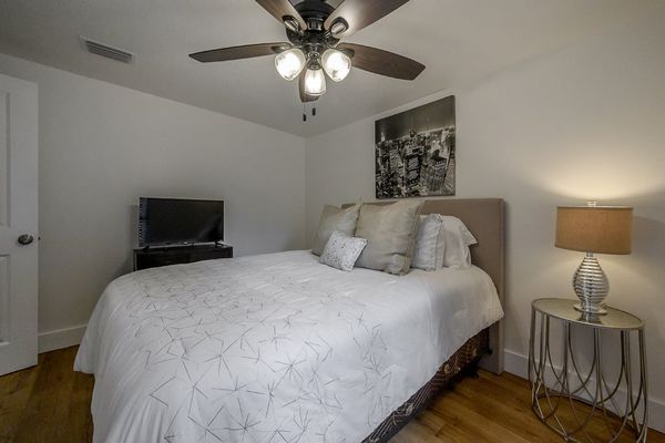 Bedroom 3 of 4