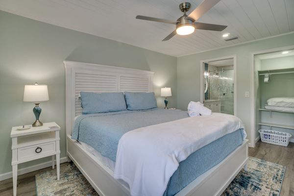 Primary Bedroom - King Bed