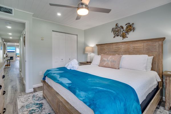 Bedroom 2 - King Bed