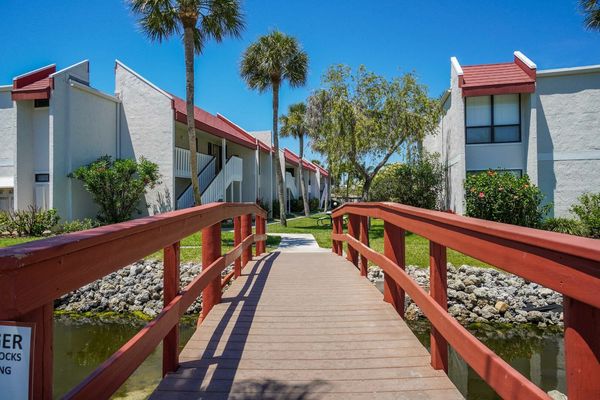 Bridge to Pool