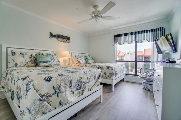 Bedroom 2 - 2 Full Beds