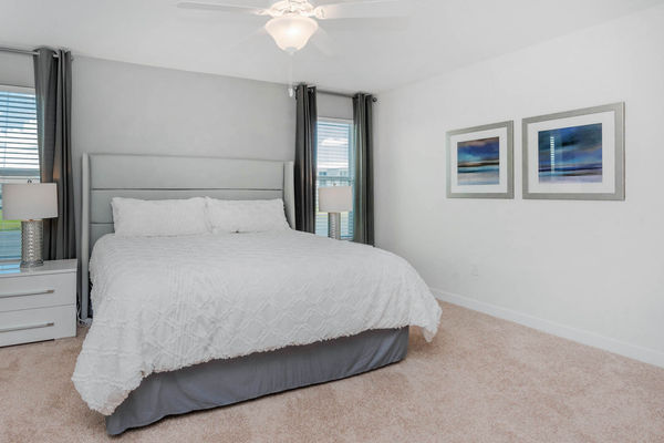 Master King Bedroom 1 Upstairs
Attached Bathroom