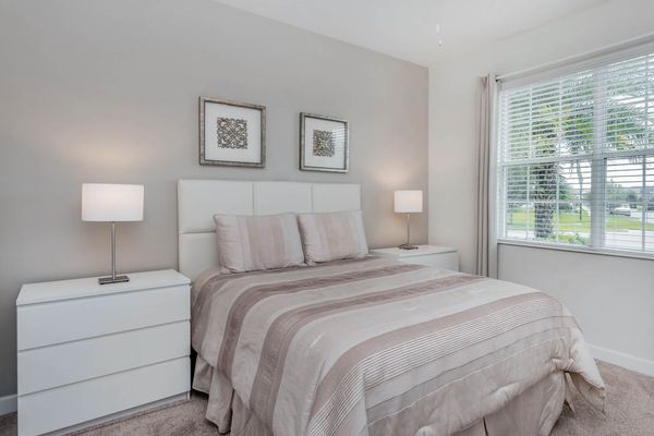 Queen Bedroom 6 Downstairs