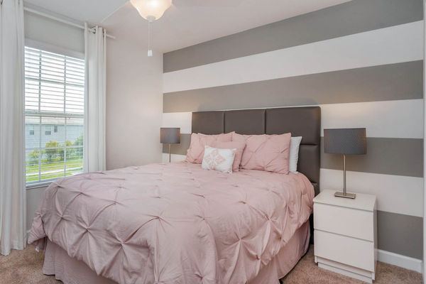 Queen Bedroom 5 Upstairs