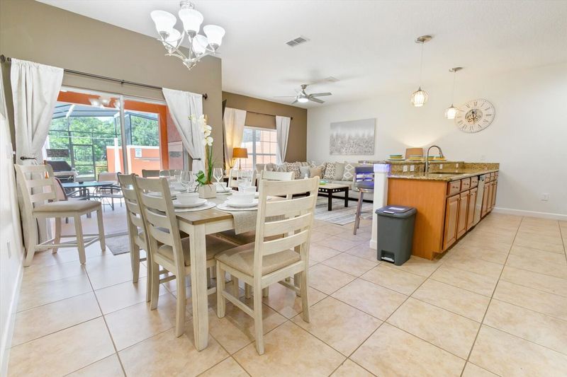 Dining /Living Room