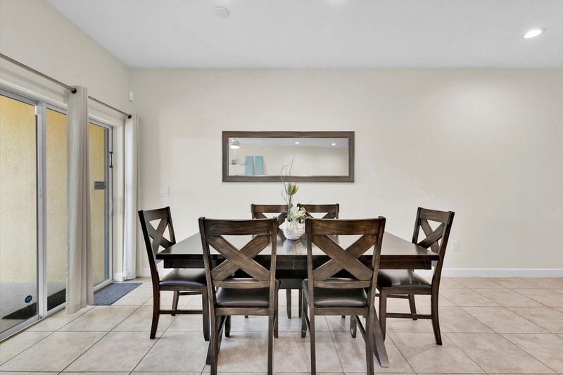 Dining Room (Angle)
