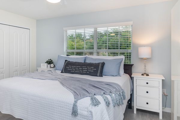 Master King Bedroom 4 Upstairs
Attached Bathroom