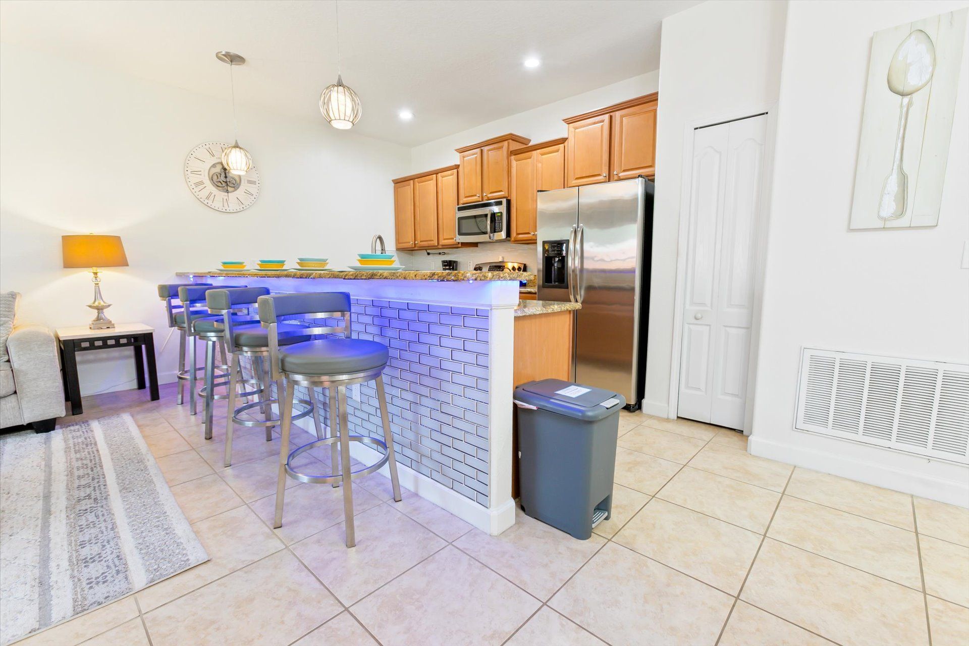 Breakfast Bar