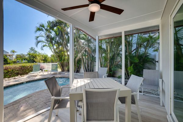 Screened-In Porch