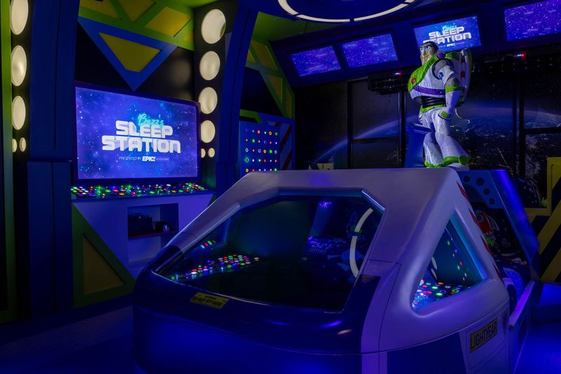 Rest your head in a spaceship floating in a galaxy far, far away with the best space voyager