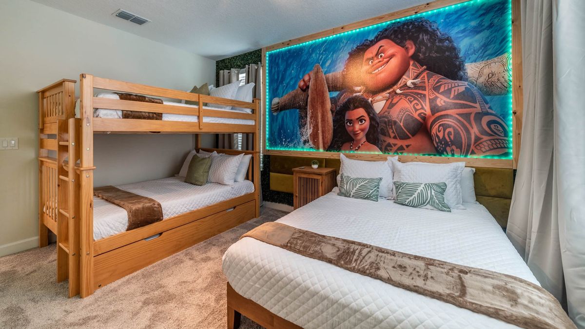 Bedroom 4 (Angle)
Double over Double bunk + Queen bed and Twin Trundle Bed