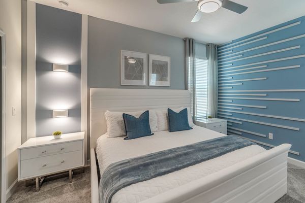 Master King Bedroom 1 Downstairs
Attached Bathroom