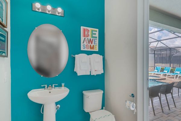 Half Bathroom , Pool access