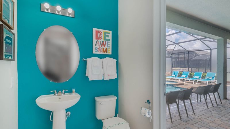 Half Bathroom , Pool access
