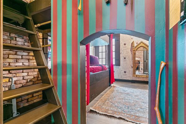 Step into the platform!