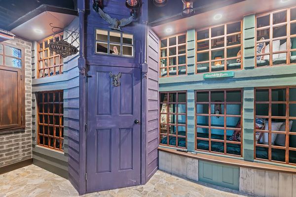 Feel as though you stepped into a world full of Wizardry!