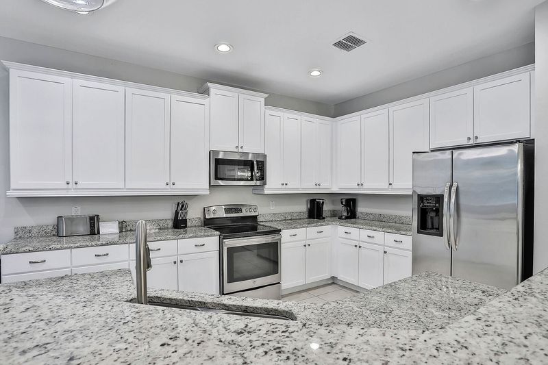 Fully equipped with stainless steel appliances