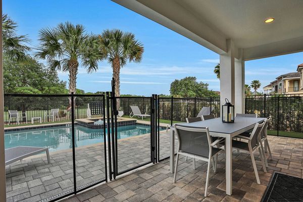 The child safety pool fence provides an added layer of protection for your family