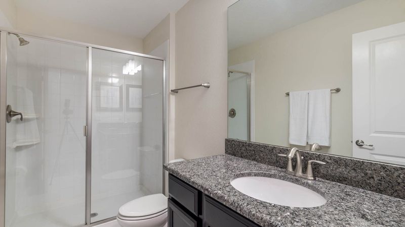 Hall Bathroom Upstairs 4
Shower