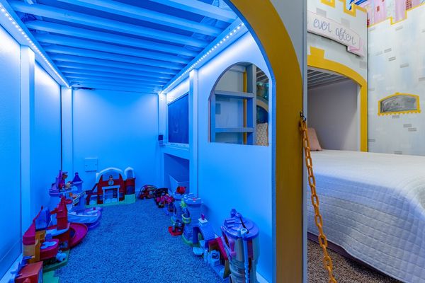 Play or sleep, pick one!