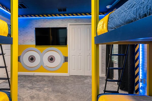 Twin/Twin + Twin/Twin Bunks Bedroom  4 (Angle)
55" Smart TV