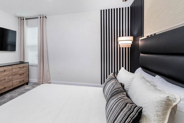 Double Bedroom 7 (Angle)
55" Smart TV