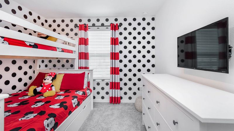 Twin/Double + Twin Trundle Suite
Bunk Bedroom 4 (Angle)
32" Roku TV
Mickey Theme