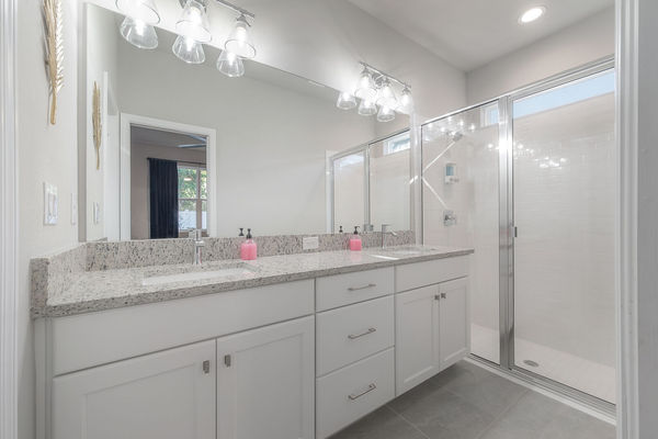 Master Bathroom 1 of 2