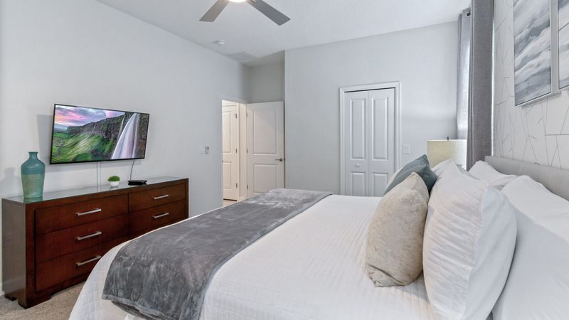 Master King Bedroom 1 (Angle)
43" Smart TV