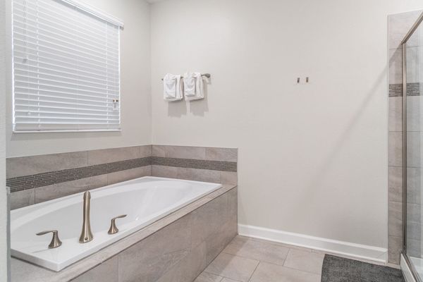 Master Bathroom 1 (Angle)
Tub and Shower