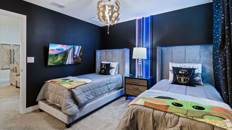 Two Twins Bedroom 3 (Angle)
Shared Bathroom
43" Smart TV