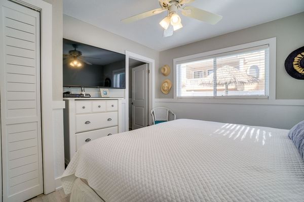 Primary Bedroom - King Bed