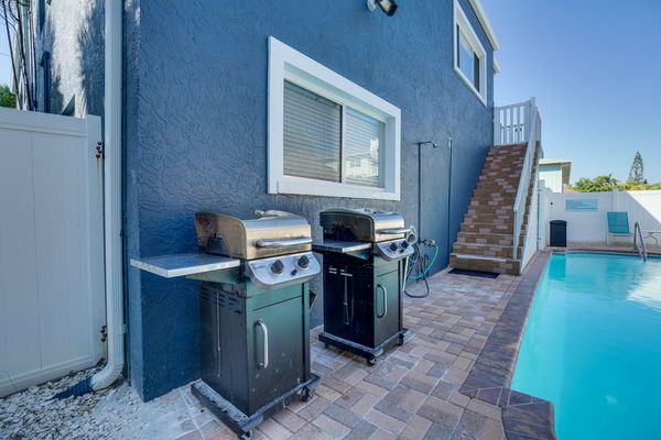 Community Grills