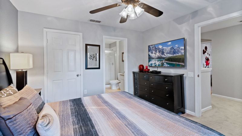 King Suite Bedroom 6 (Angle)
55" Smart TV