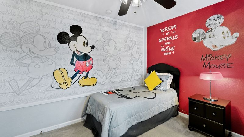 Twin/Twin Bedroom 5 (Angle)