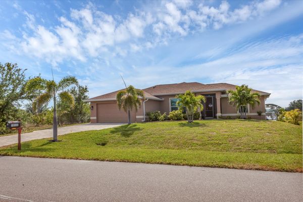 Beautiful South Gulf Cove waterfront home with private pool