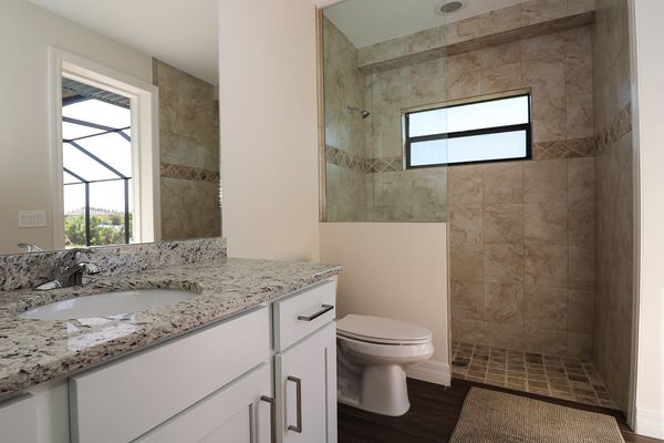 Guest bathroom with walkin shower