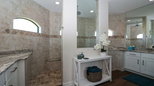 Large master bathroom ensuite