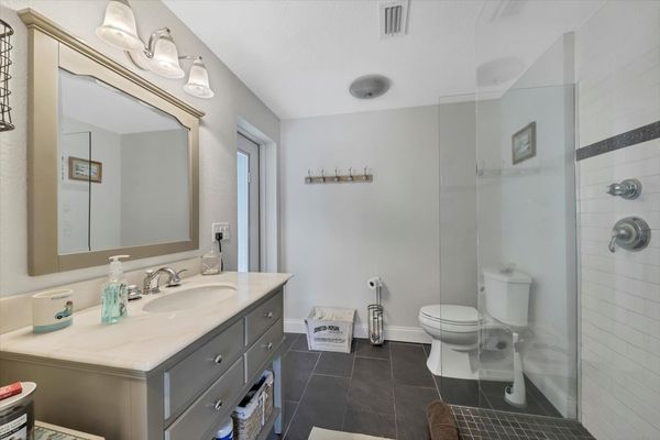 Master bathroom with lanai access