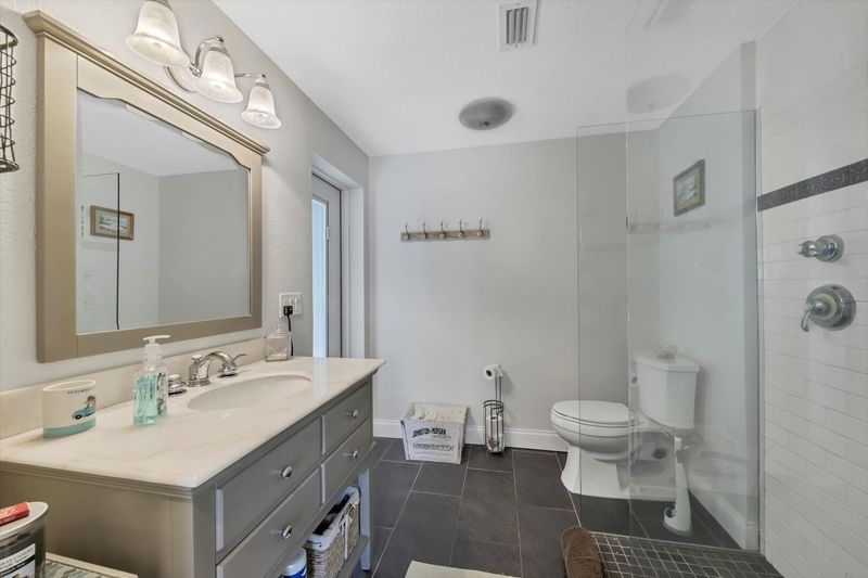 Master bathroom with lanai access