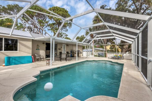 Private Pool