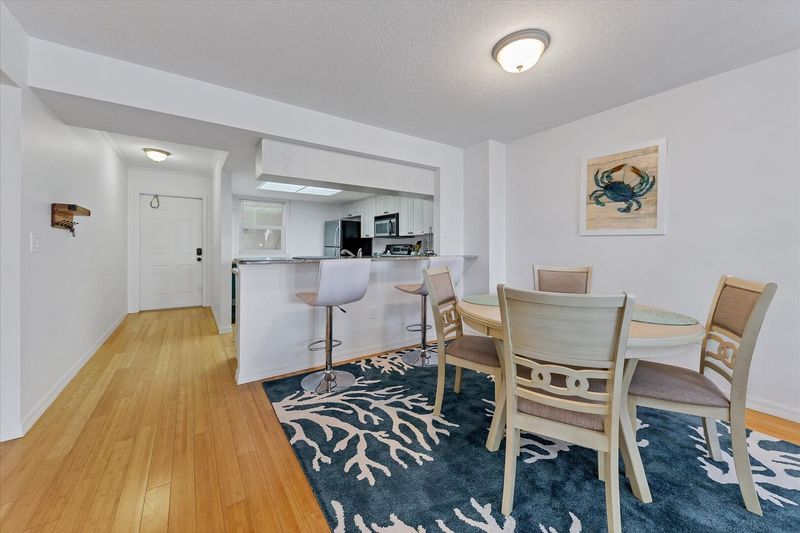 Seating for four at the dining table