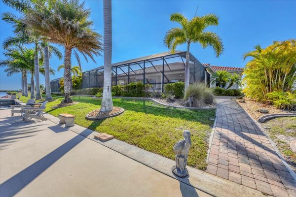 Backyard leading to boat dock & canal (Boat lift not available)